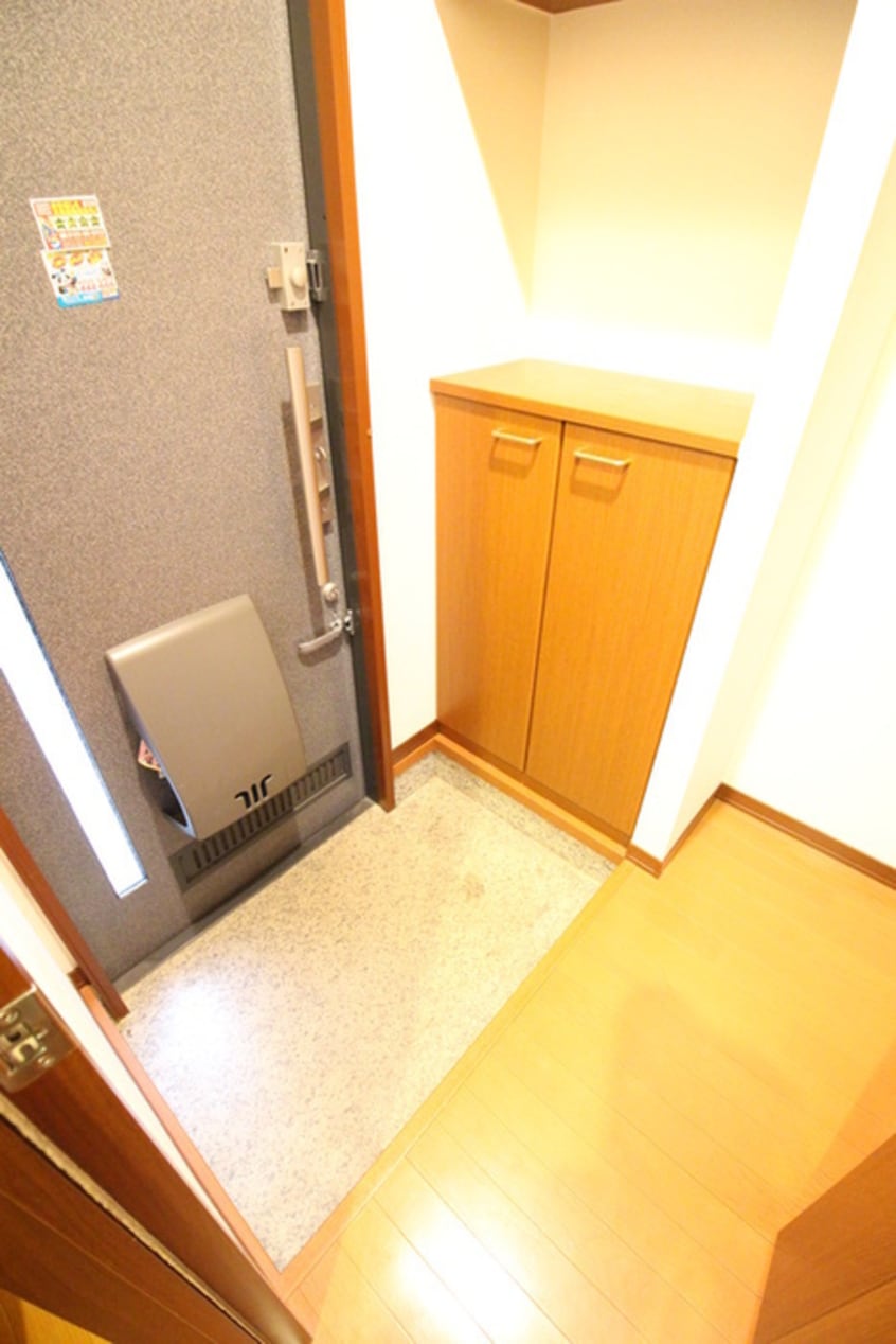 玄関 エステート旭