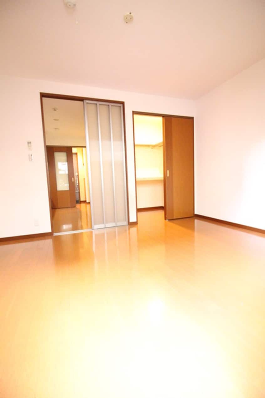 居室 エステート旭