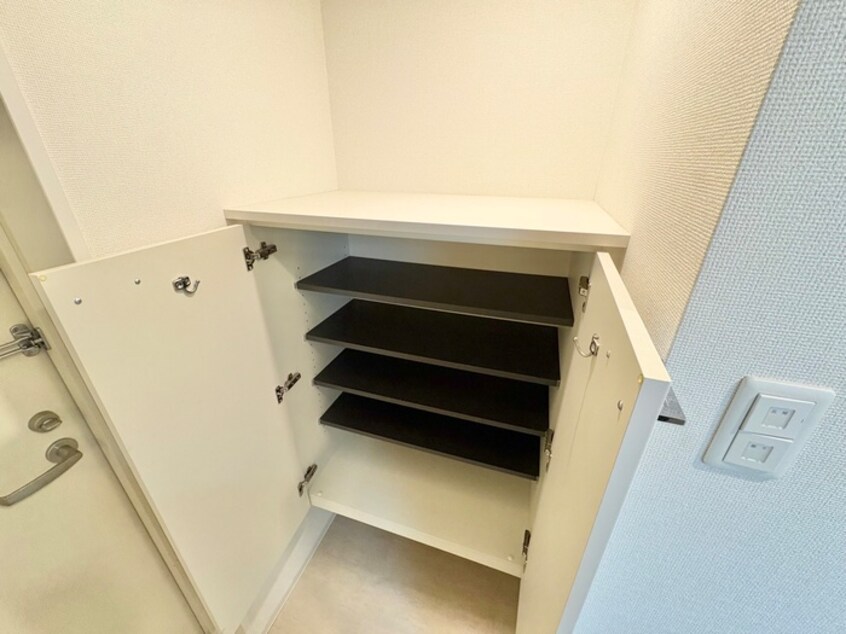 靴箱 ラシーヌ宿院