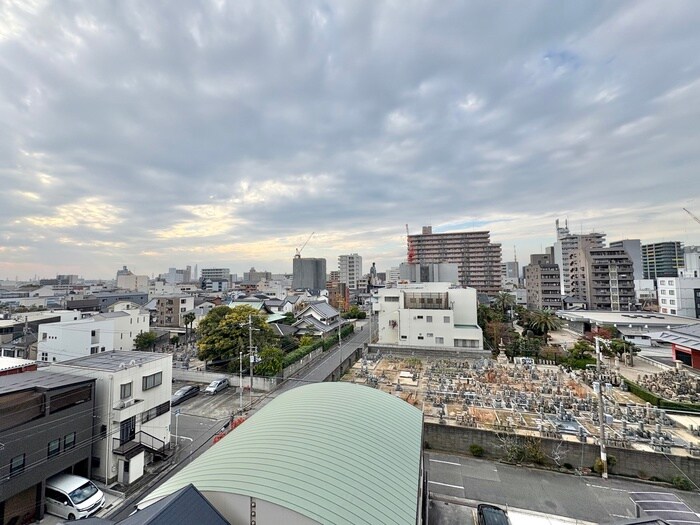 室内からの展望 ラシーヌ宿院