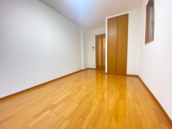 居室 プレジール甲子園口