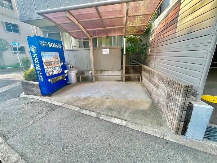 駐輪場 プレジール甲子園口