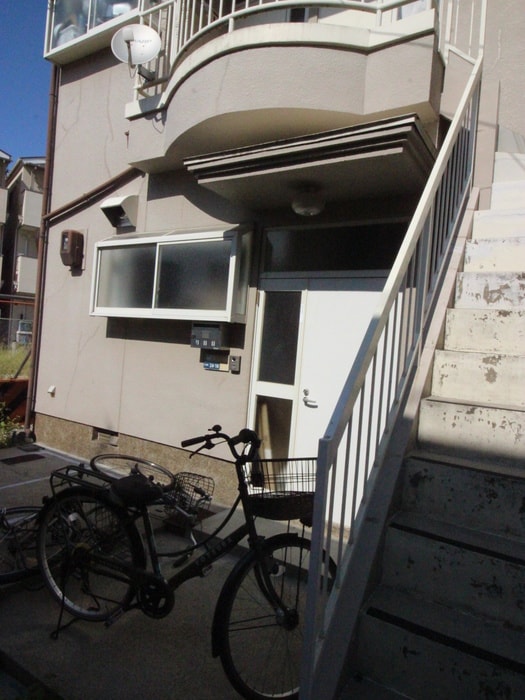 エントランス部分 sukima　village大池町