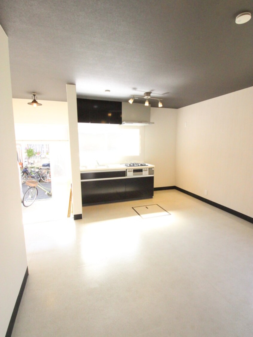 居室 sukima　village大池町