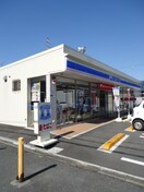 ローソン　門真大橋町店(コンビニ)まで550m sukima　village大池町