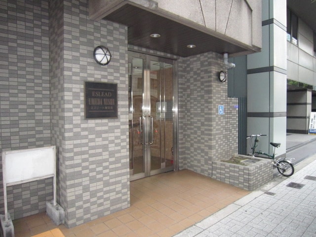 エントランス部分 エスリ－ド梅田西