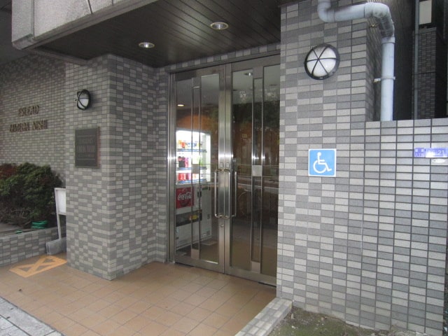 エントランス部分 エスリ－ド梅田西