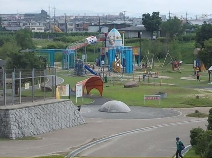 深北緑地(公園)まで65m すずらんハイツ河北