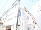 メゾン江坂の外観