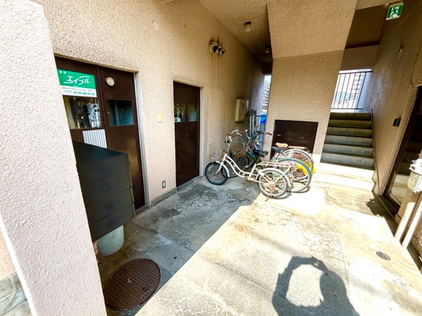 駐輪場 弥生マンション