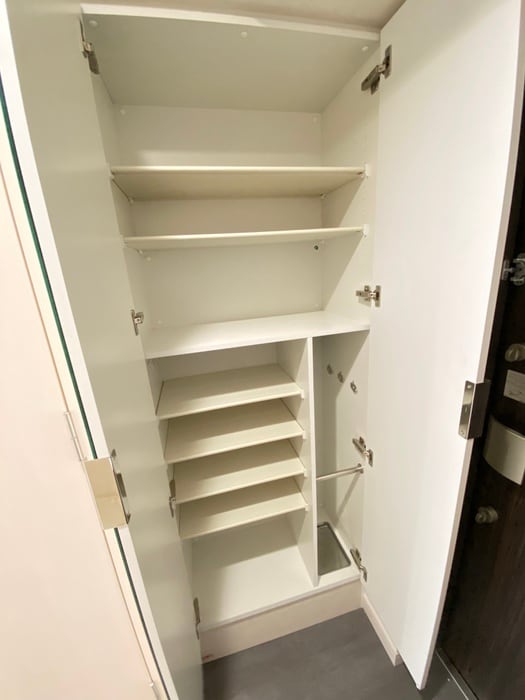 靴箱 ﾌﾟﾚｻﾝｽTHE　KYOTO吉祥院（709）