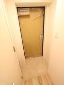 玄関 ｾﾚﾆﾃ西中島アリア弐番館