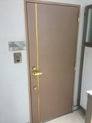 玄関 トラストアビコ