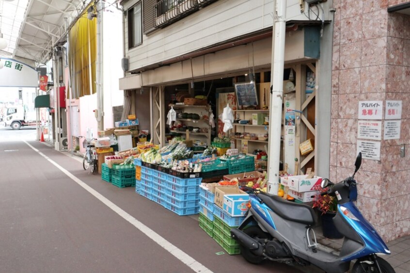 打出商店街(スーパー)まで26m アドヴァンス芦屋