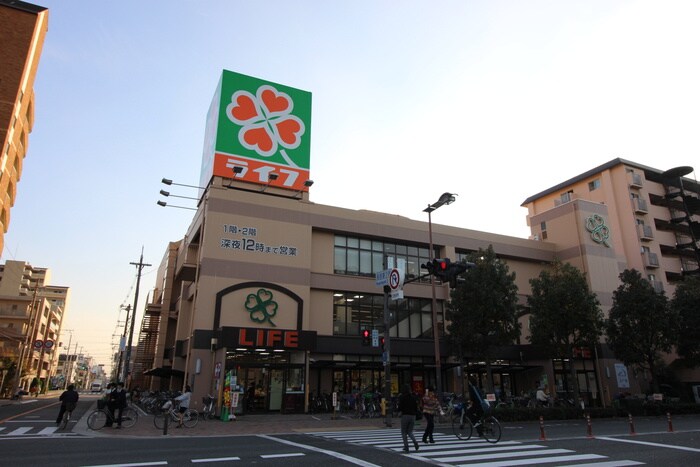 ライフ長居店(スーパー)まで450m パークランド二宮