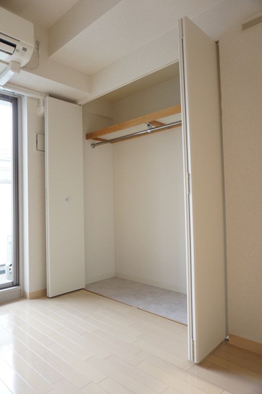 収納 HF四条河原町レジデンス