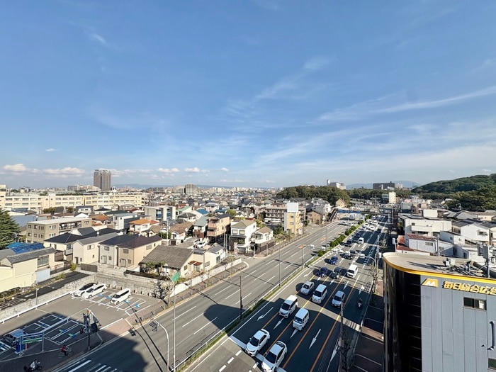 室内からの展望 ArtizA堺東