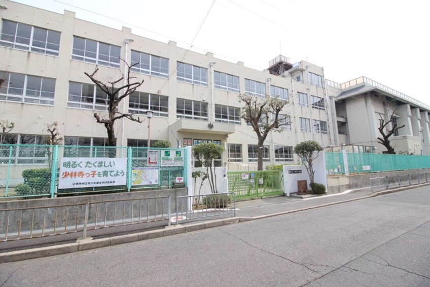 堺市立少林寺小学校(小学校)まで220m 中之町東貸家