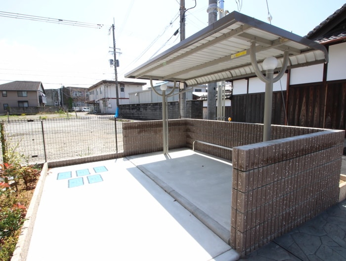 駐輪場 ケイローン