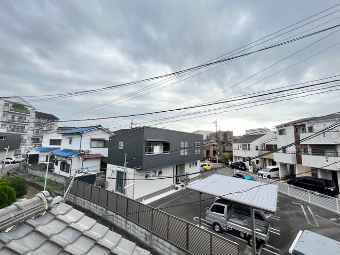 室内からの展望 熊野町４丁目貸家