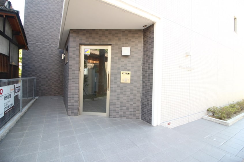 エントランス部分 クラッシィ高槻
