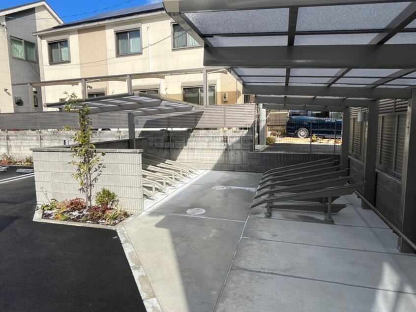 駐輪場 シャーメゾン　Chouette