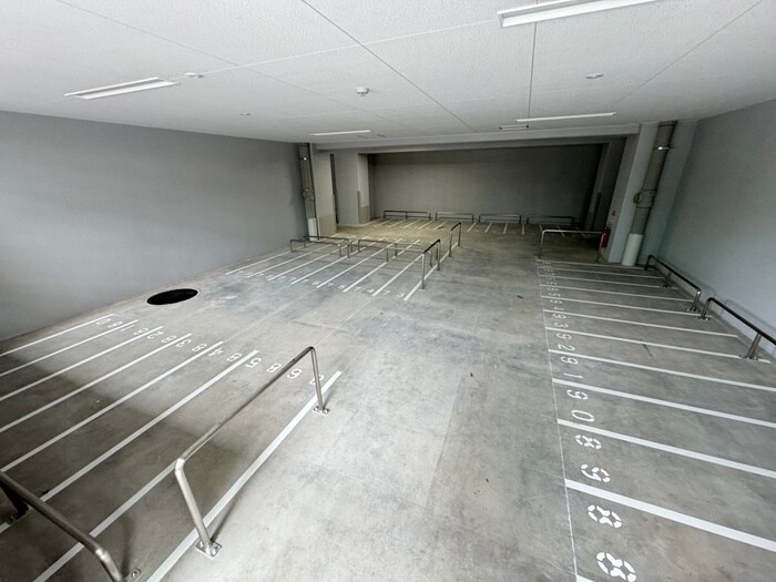 駐輪場 アドバンス神戸パーチェ