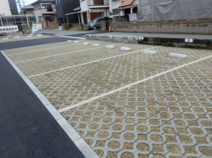 駐車場 グランデ　オヴェスト
