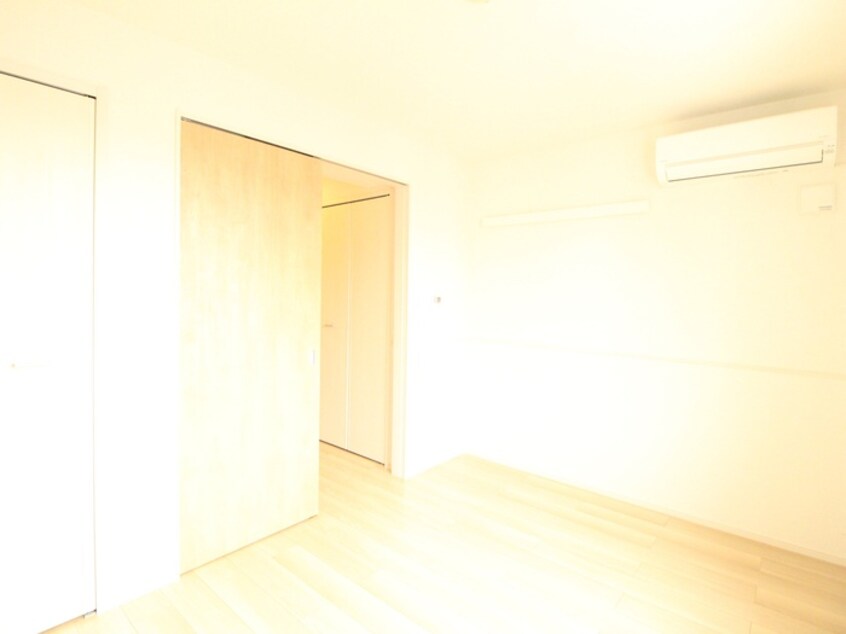 居室 レジオンス阪杉