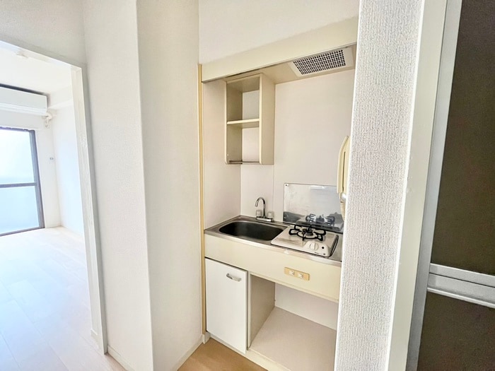 キッチン 三国ＤＥＮＯビル