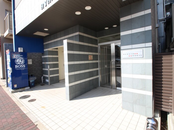 エントランス部分 サンコーアバンサハウス