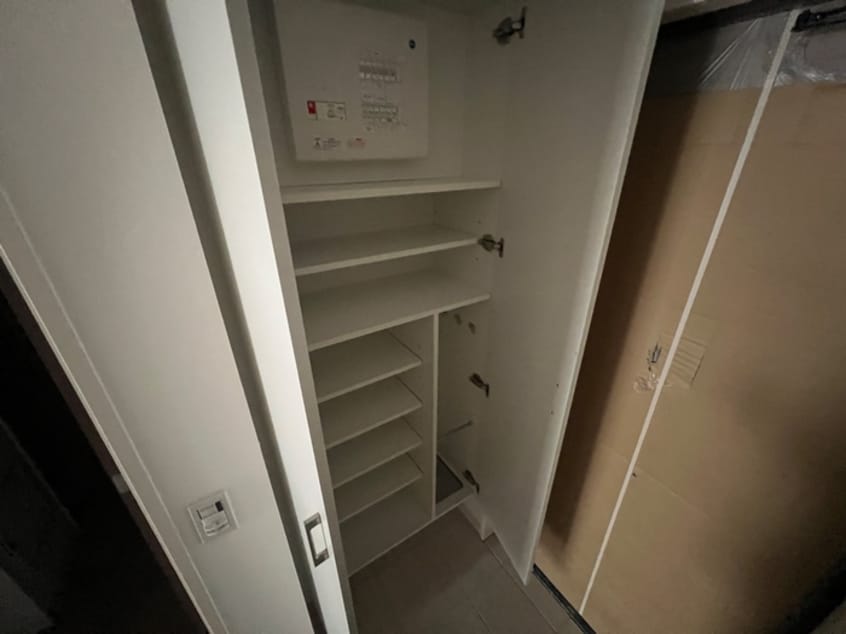 靴箱 ラ・ペーシュ天王寺