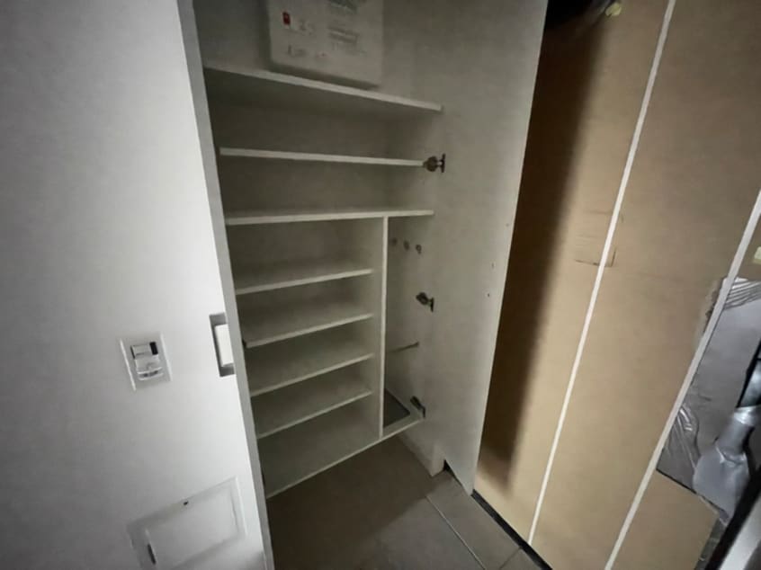 靴箱 ラ・ペーシュ天王寺
