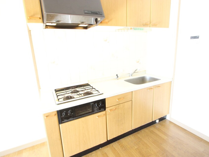 キッチン エムズ岸里