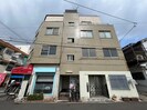 能祖ビルの外観
