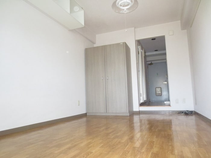 居室 ｽﾁｭｰﾃﾞﾝﾄﾊﾟﾚｽ茨木