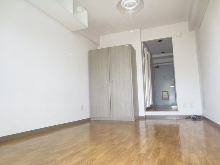 居室 ｽﾁｭｰﾃﾞﾝﾄﾊﾟﾚｽ茨木