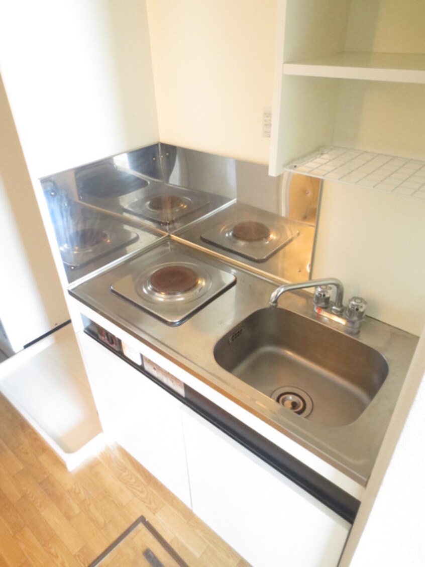 キッチン ｽﾁｭｰﾃﾞﾝﾄﾊﾟﾚｽ茨木