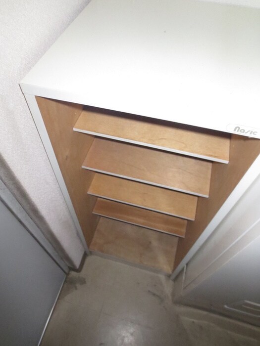 靴箱 ｽﾁｭｰﾃﾞﾝﾄﾊﾟﾚｽ茨木