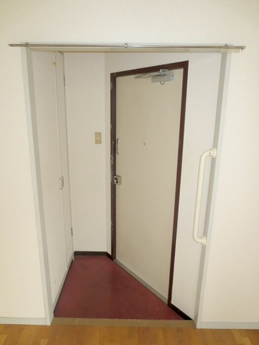 玄関 ロ－ドハイツ