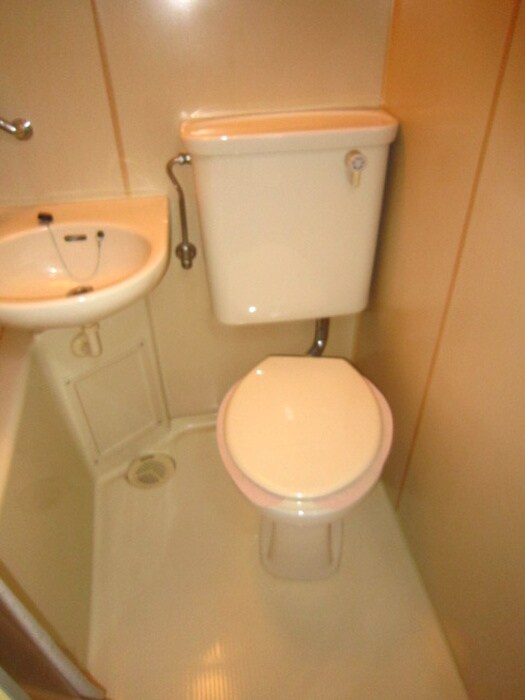 トイレ 赤松コーポ