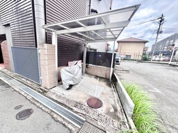 バイク置き場