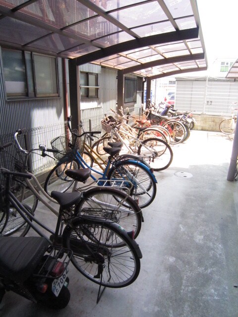 駐輪場 プリヴェ１号館