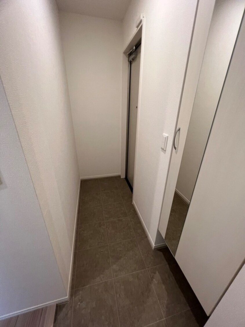 玄関 Maison de Espoir永田