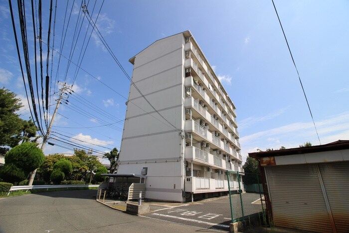 駐車場 ミストラル川園