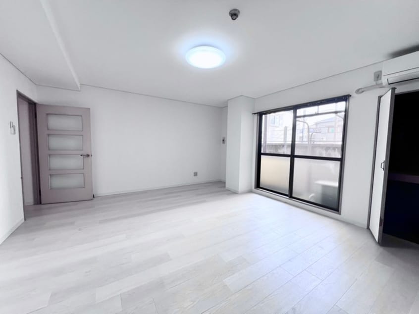 居室 フレームコート43