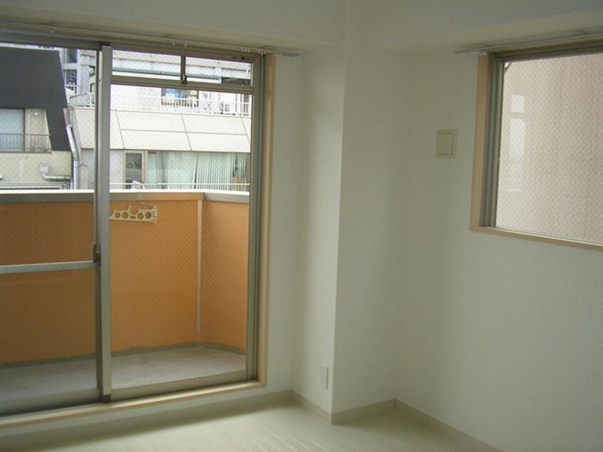 内観写真 Ｓ・Ｅファ－スト