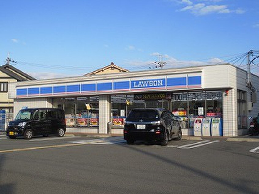 ローソン枚方三栗一丁目店(コンビニ)まで677m 日比野ハイツ