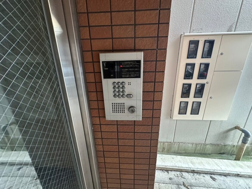 建物設備 カ－サ中村