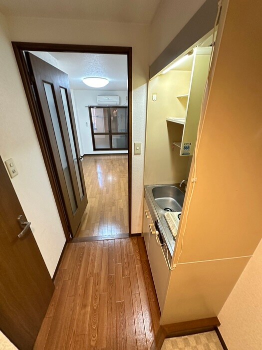 廊下 カ－サ中村